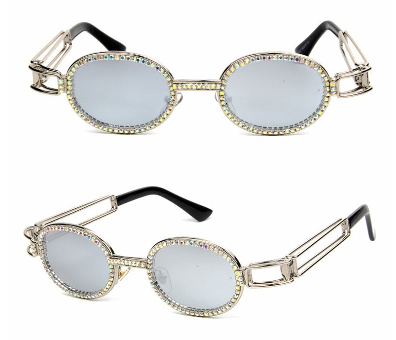 Occhiali da sole donna con montatura stravagante