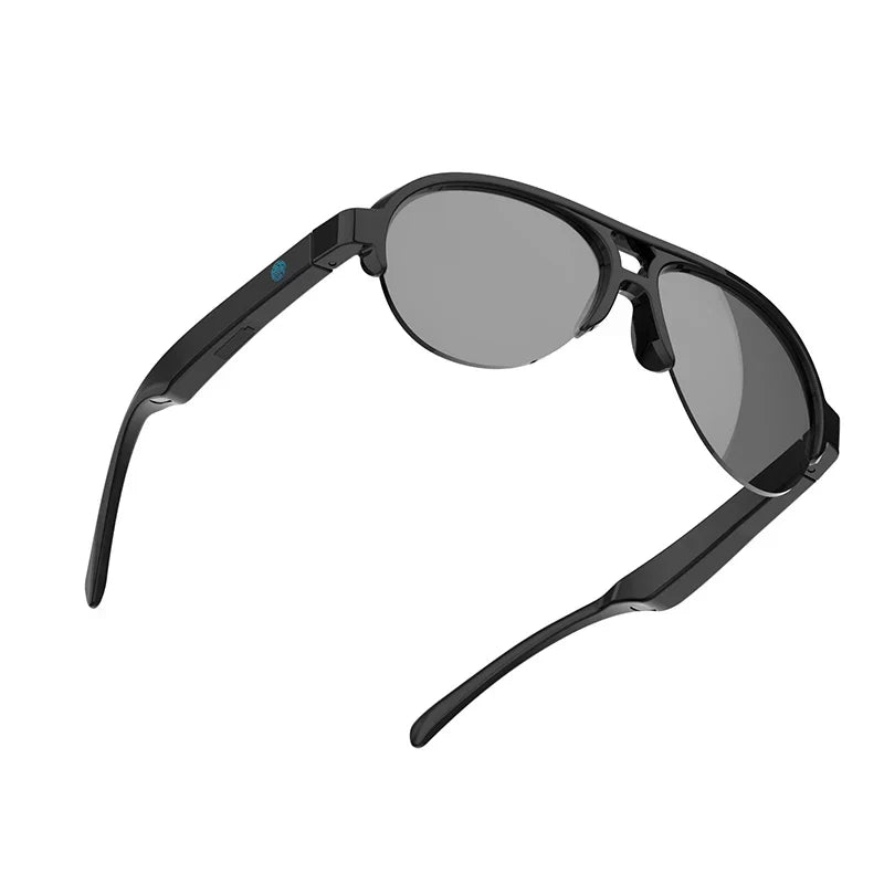 Occhiali da sole smart con audio Bluetooth