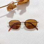 Occhiali eleganti dal design raffinato