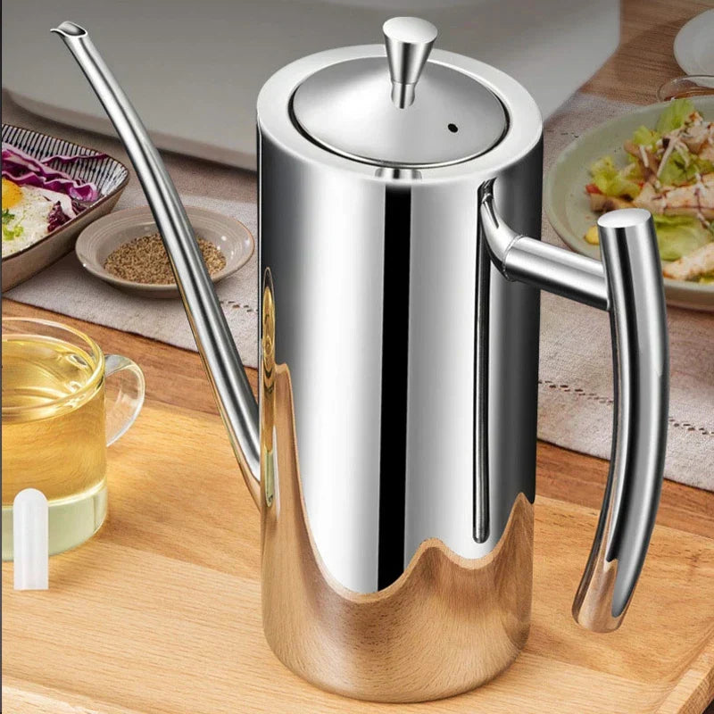 Oliera in acciaio inox con beccuccio antigoccia