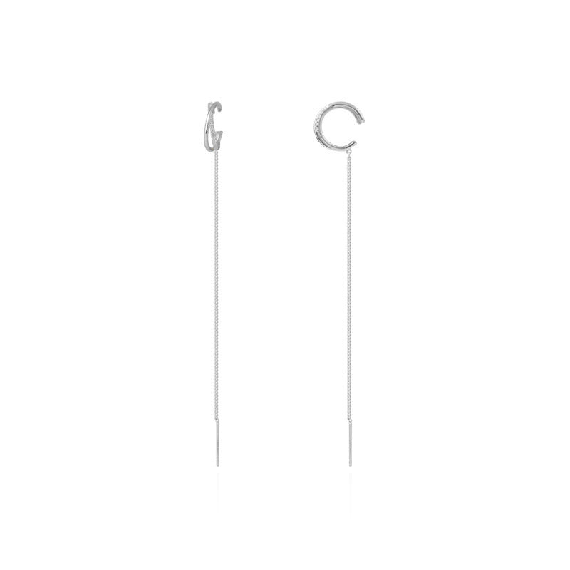 Orecchini con catena dal design unico