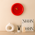 Orologio da parete geometrico Memphis con design artistico e colori vivaci