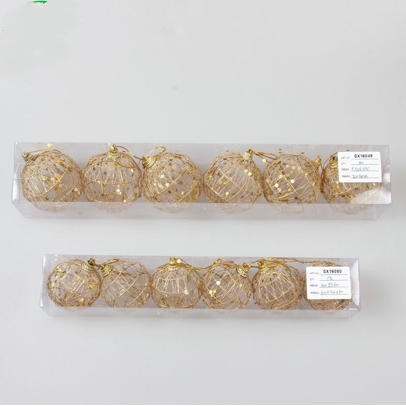 Palla di Natale a scaglie con polvere dorata