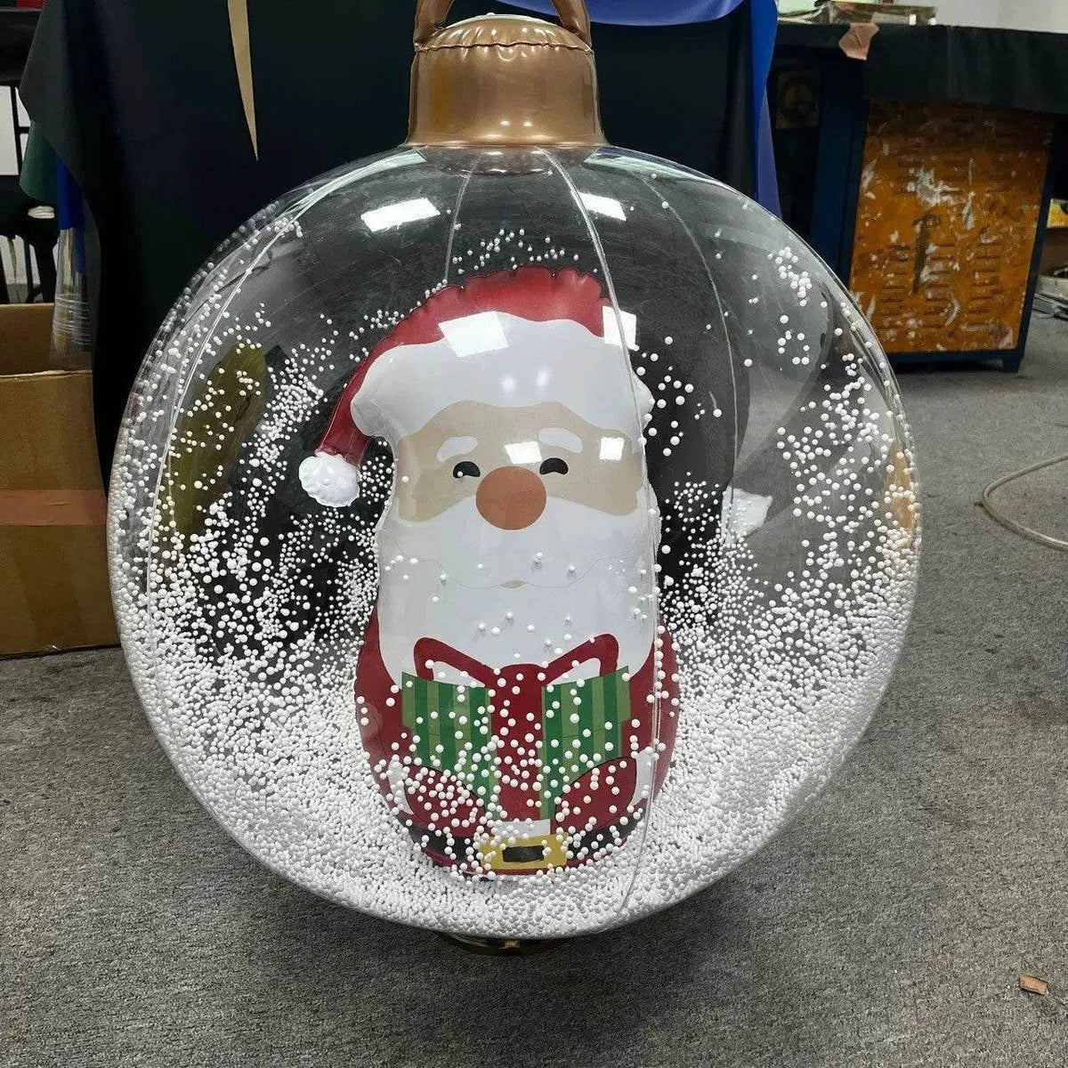 Palla di Natale gonfiabile da appendere con Babbo Natale, pupazzo di neve o albero