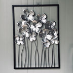 Pannello decorativo da parete in metallo con motivo floreale