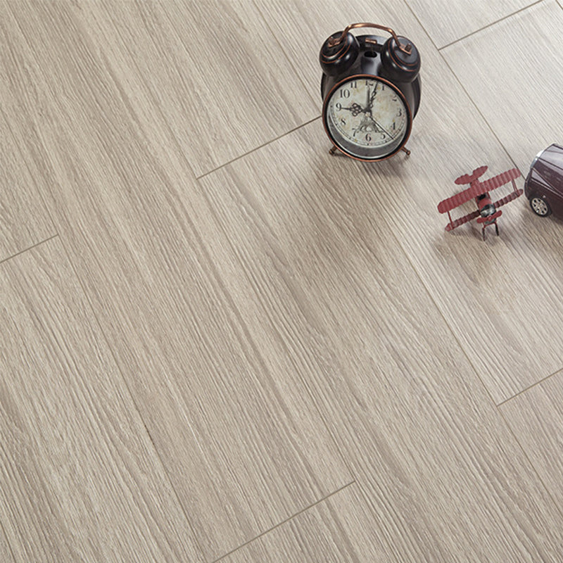 Pavimento laminato antiscivolo impermeabile effetto legno tinta unita