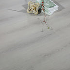 Pavimento laminato effetto acero con incastro a clic resistente alle macchie