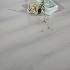 Pavimento laminato effetto acero con incastro a clic resistente alle macchie