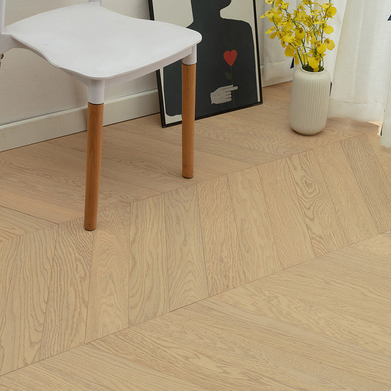 Pavimento laminato effetto legno ignifugo e impermeabile