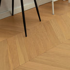 Pavimento laminato effetto legno ignifugo e impermeabile