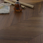 Pavimento laminato effetto legno ignifugo e impermeabile