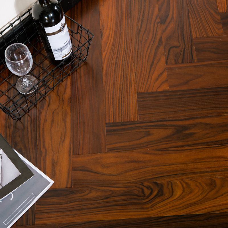 Pavimento laminato effetto legno retrò resistente allo sbiadimento con sistema a clic