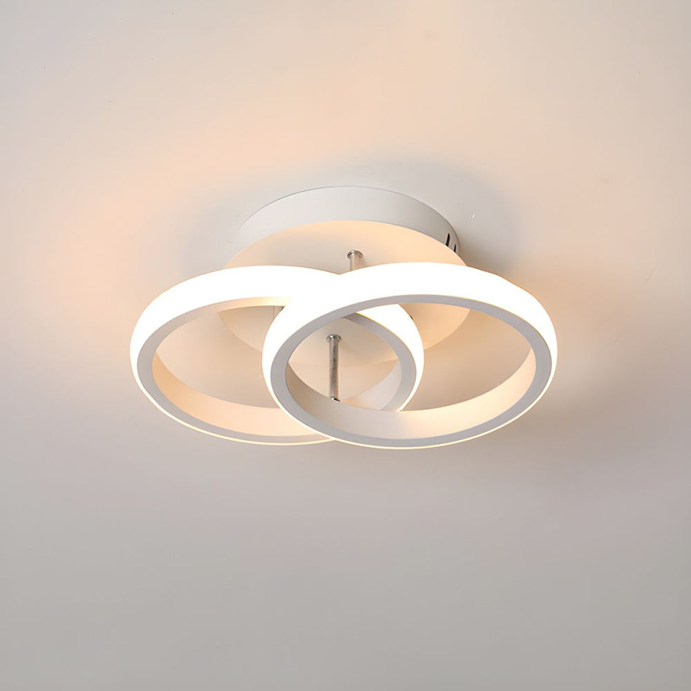 Plafoniera LED con struttura in metallo nero
