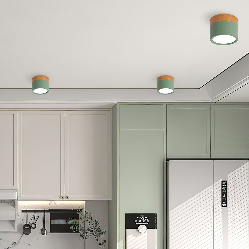 Plafoniera LED a filo soffitto con finitura legno rosa