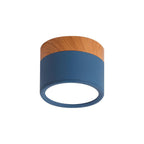Plafoniera LED a filo soffitto con finitura legno rosa
