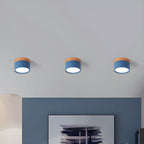 Plafoniera LED a filo soffitto con finitura legno rosa