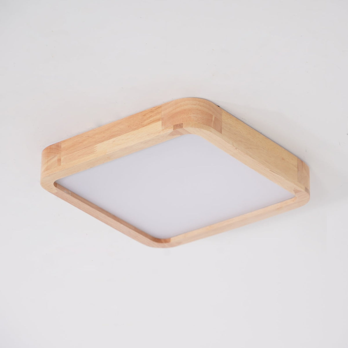 Plafoniera LED geometrica in legno a filo soffitto