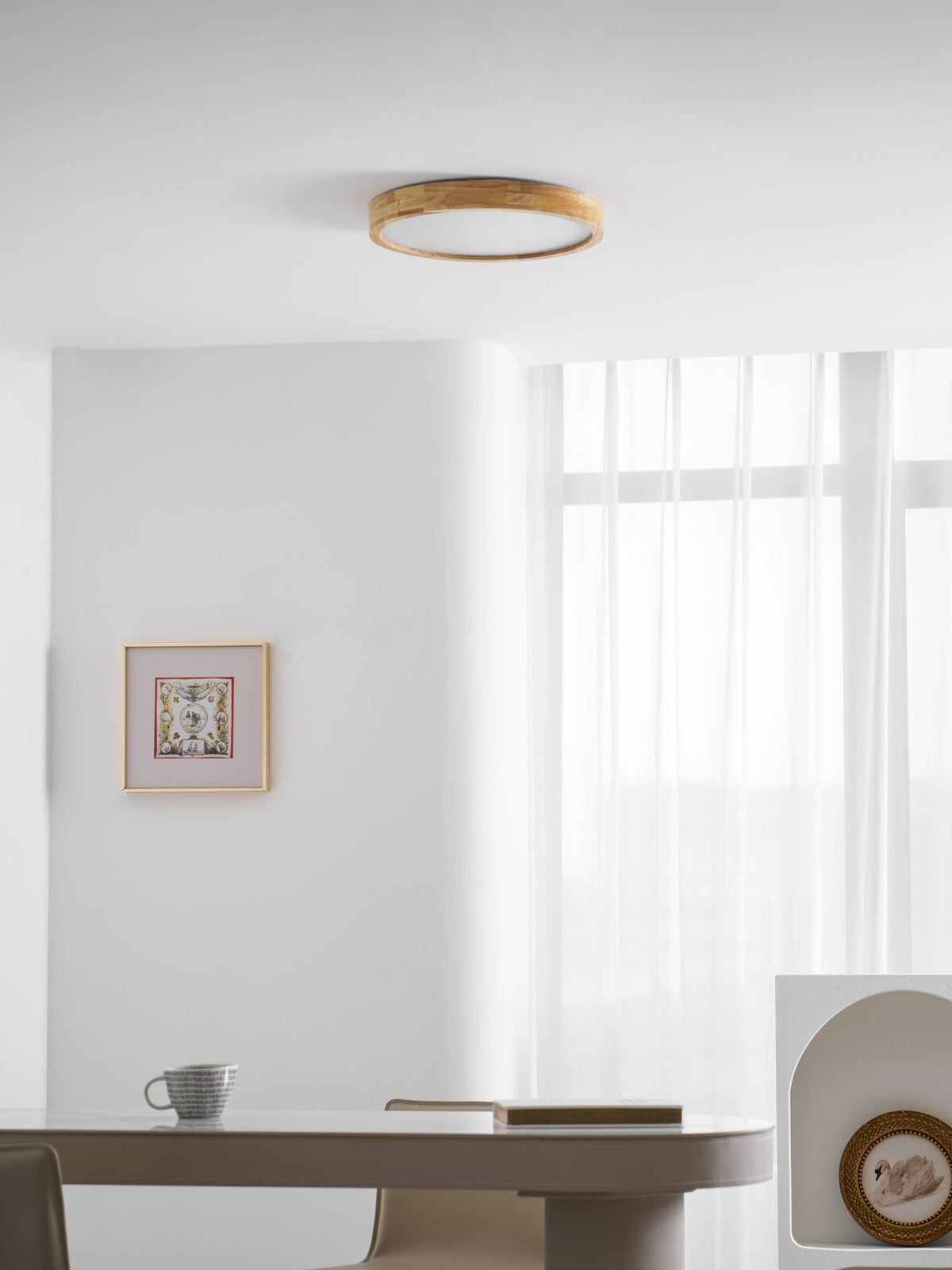 Plafoniera LED geometrica in legno a filo soffitto