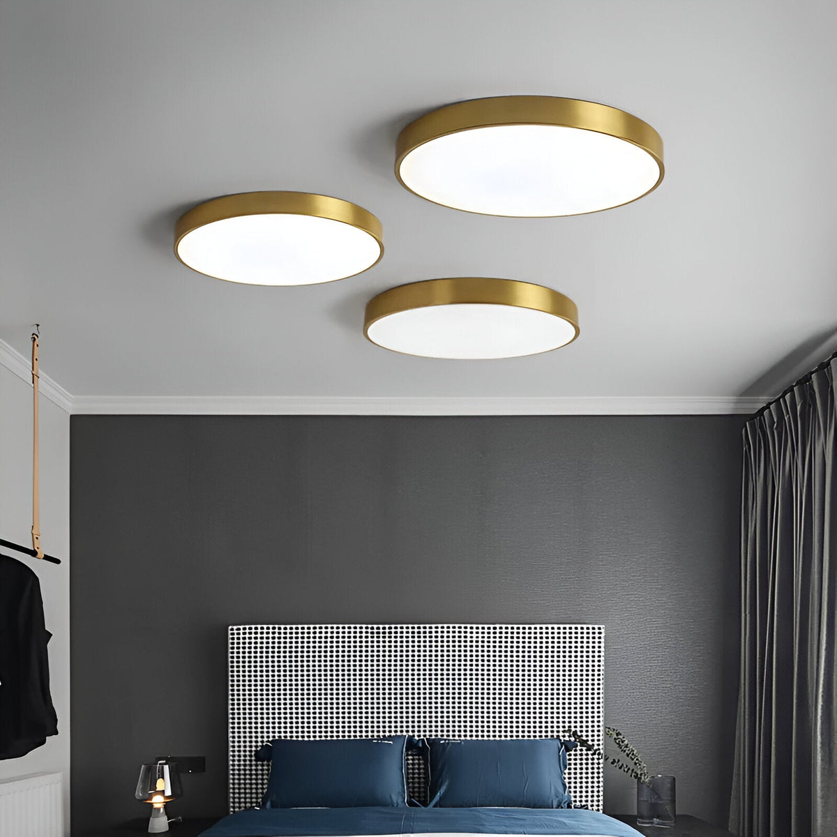 Plafoniera rotonda moderna con cornice sottile