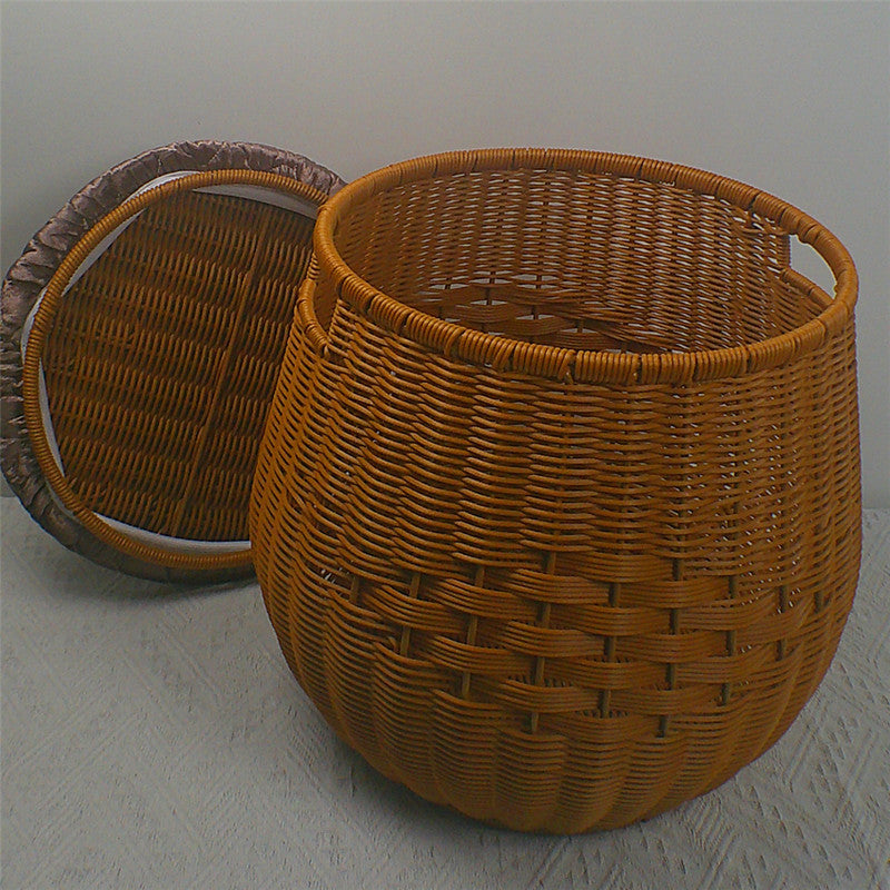 Pouf contenitore intrecciato con cuscino