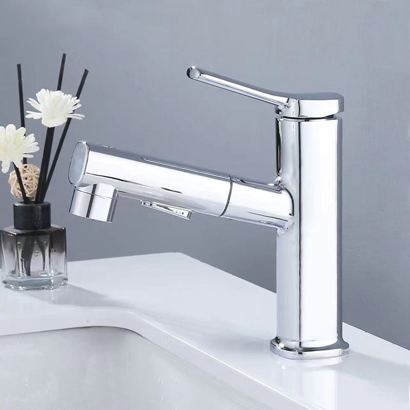 Rubinetto monocomando per lavabo con bocca estraibile e girevole