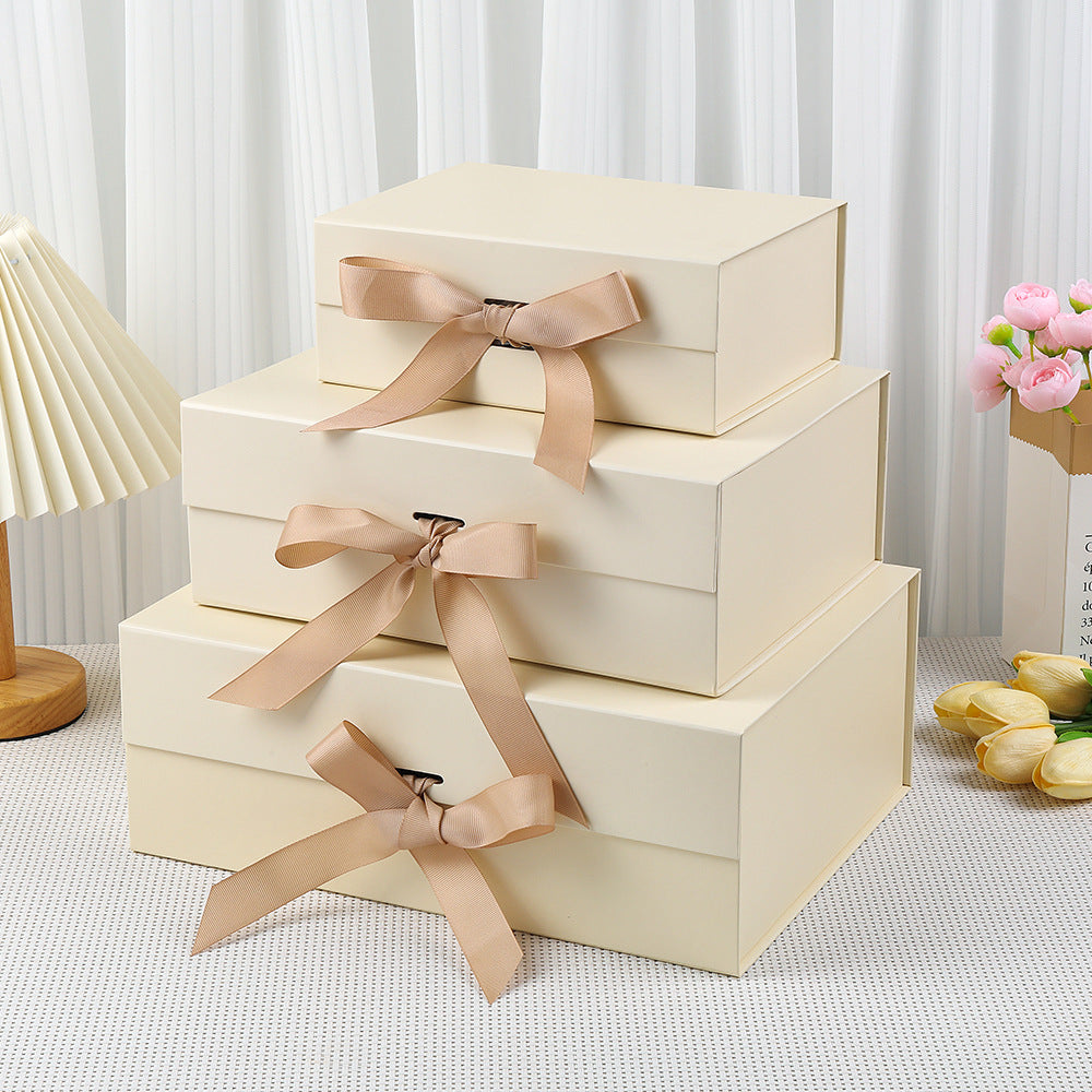Scatola regalo magnetica premium con luci LED e biglietto d'auguri