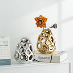 Scultura decorativa in ceramica moderna