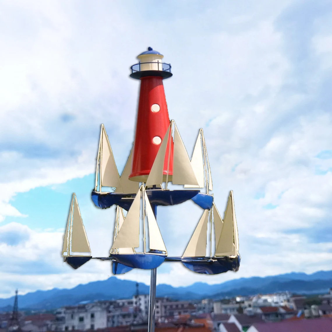 Scultura eolica cinetica con barca e faro | Metallo massiccio