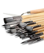 Set 24 pennelli per pittura in nylon con 7 forme e spatola