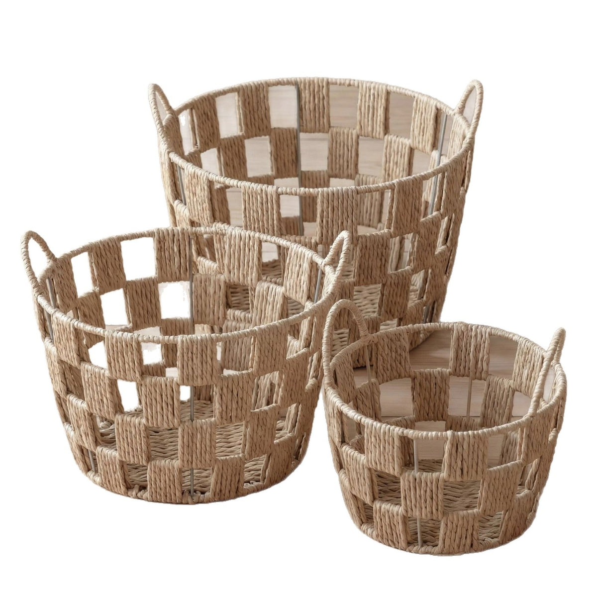 Set di cesti intrecciati con manici