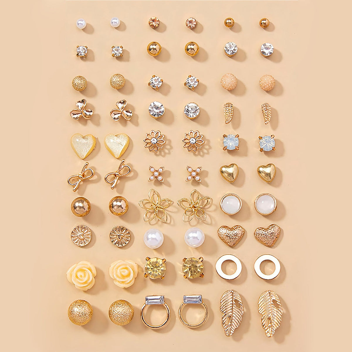Set di orecchini eleganti