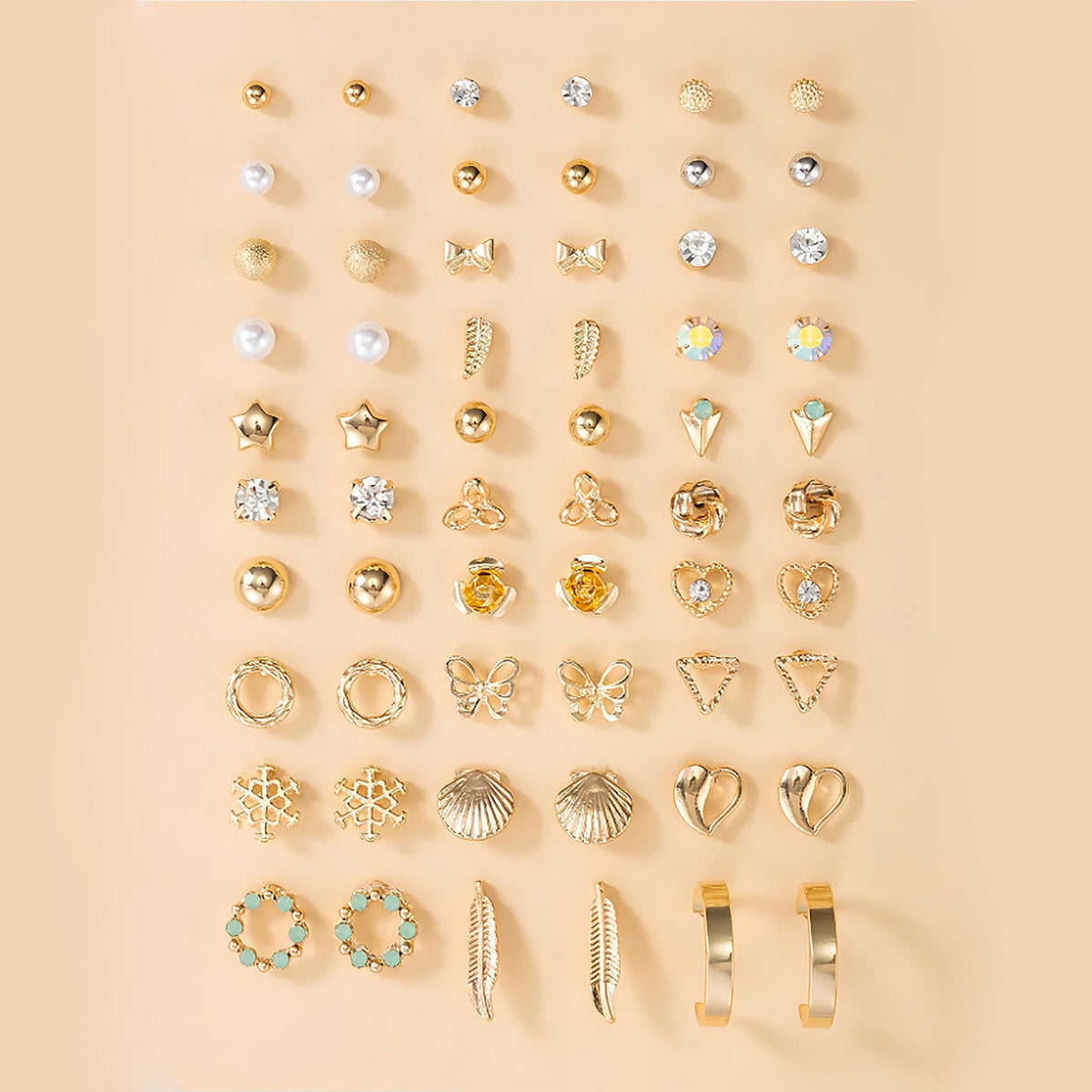 Set di orecchini eleganti