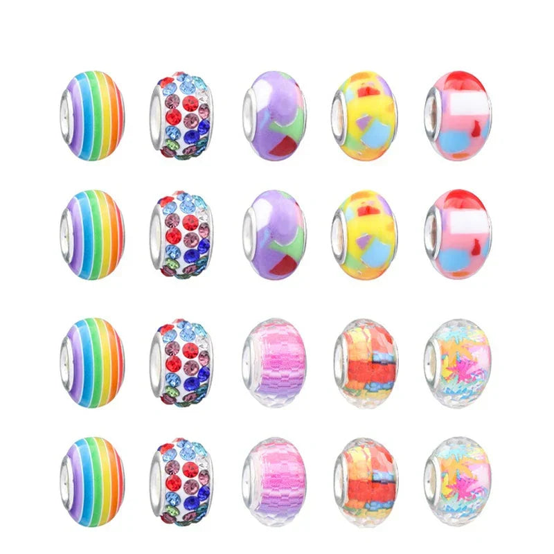 Set per braccialetti fai da te – ore creative con perline e ciondoli