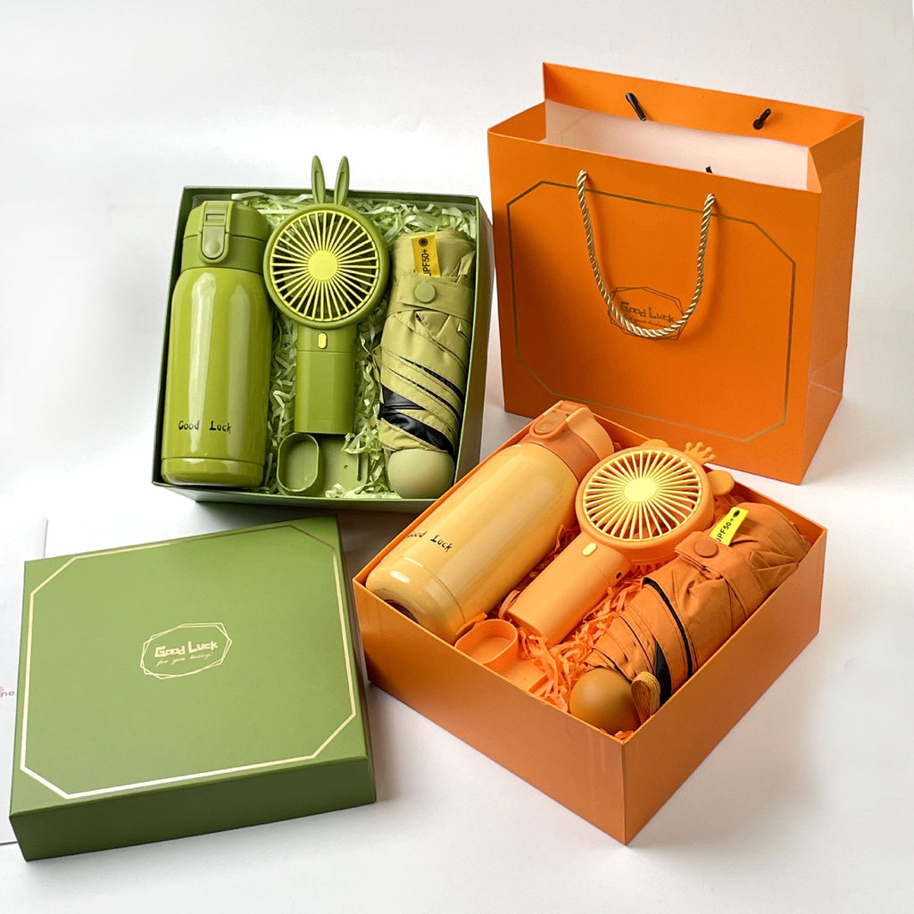 Set regalo unisex con accessori pratici