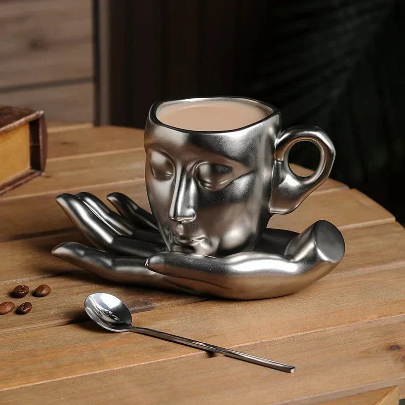 Set tazza da caffè con vassoio e cucchiaino – forma viso minimalista