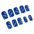 Set unghie artistiche con decorazioni floreali