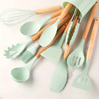 Set di utensili da cucina in silicone antiaderente e resistente al calore