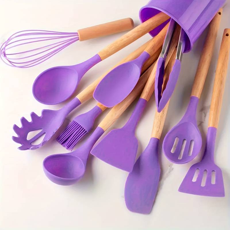 Set di utensili da cucina in silicone antiaderente e resistente al calore