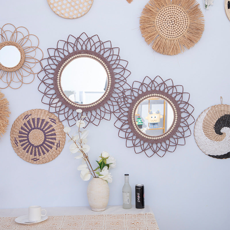 Specchio da parete decorativo con cornice in rattan