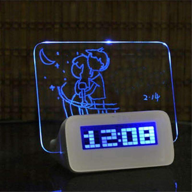 Sveglia digitale LED blu con lavagnetta fluorescente