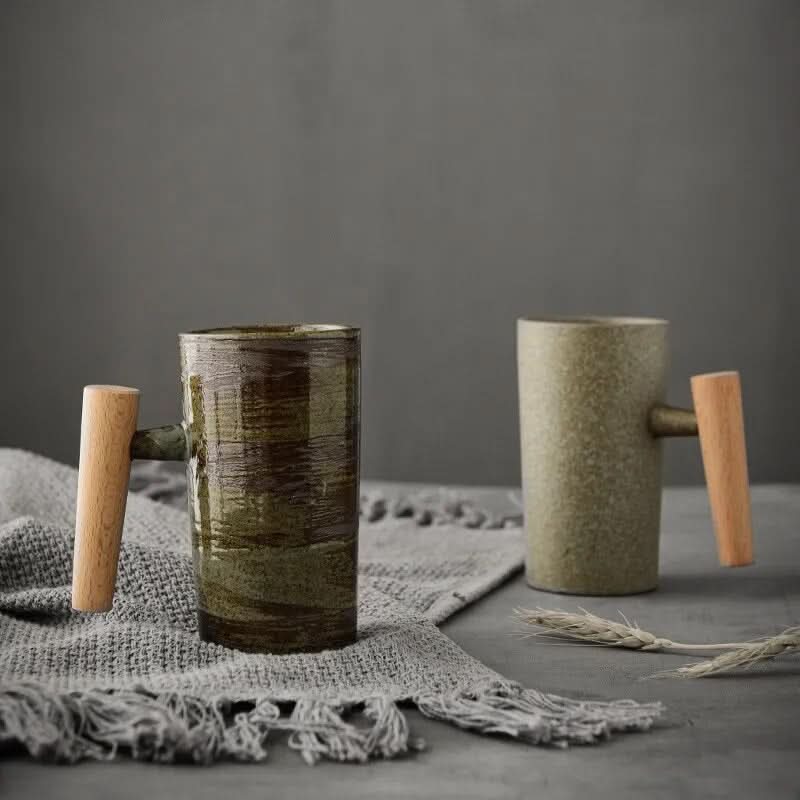 Tazza in ceramica artigianale con manico in legno BREWCRAFT
