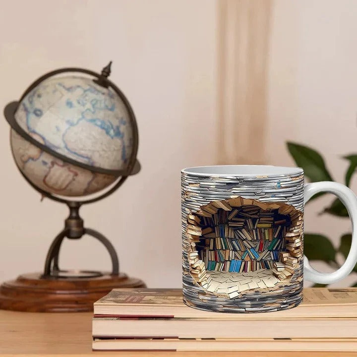 Tazza in ceramica con design libreria 3D