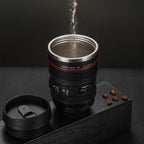 Tazza termica a forma di obiettivo fotografico