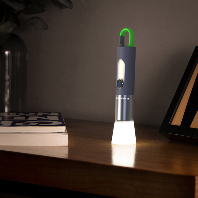 Torcia LED ricaricabile da 1000 lumen con moschettone