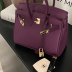 Versatilità della borsa in pelle per diverse occasioni d'uso