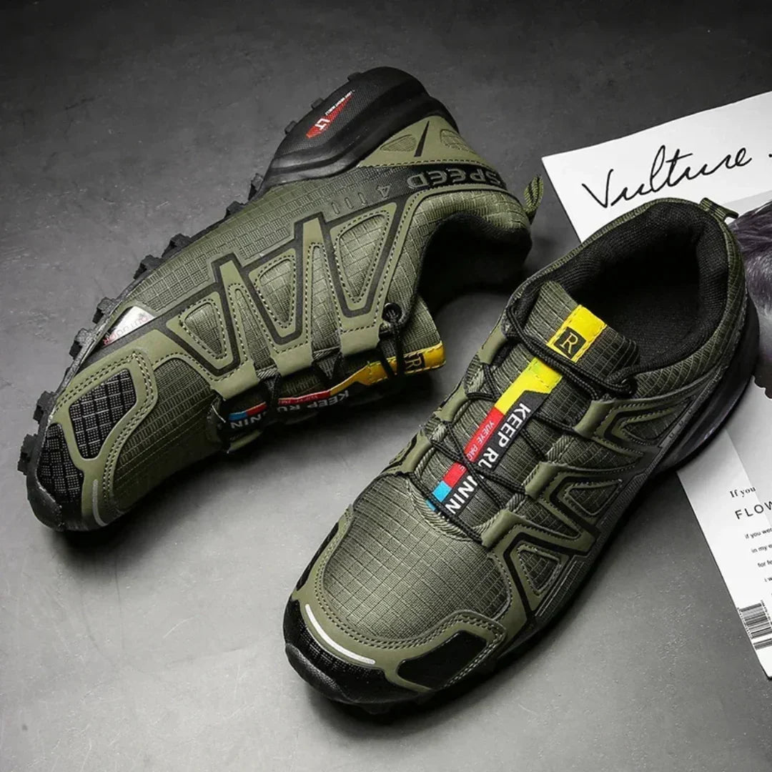 SpeedCross IV grigie mostrate da diverse angolazioni