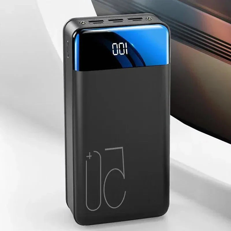 Power Bank TitanCharge 100.000mAh nero con display LED e porte USB multiple