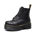 Stivali in pelle nera da donna con suola spessa, design elegante e moderno