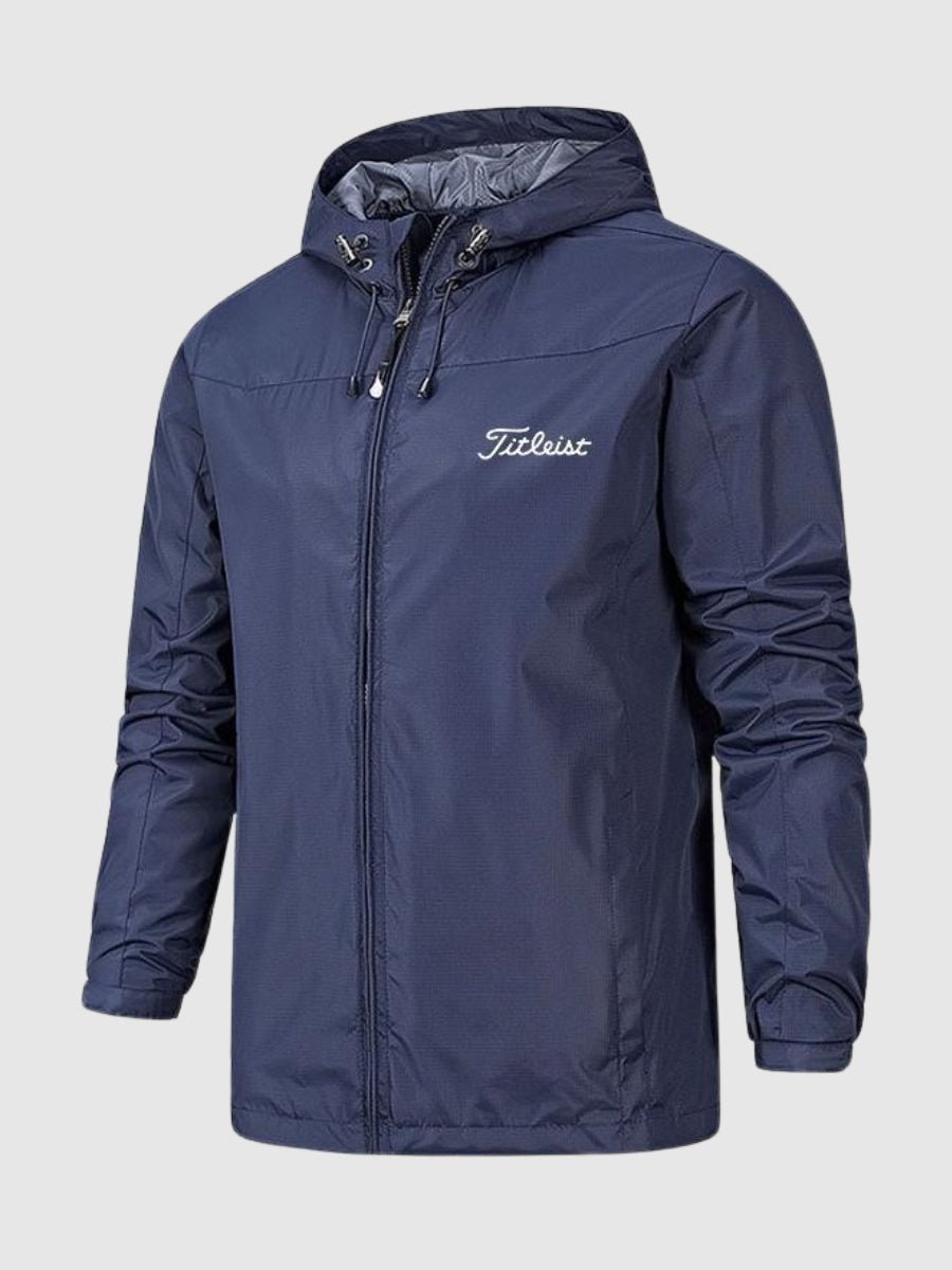 Dettaglio della giacca Titleist che mostra la qualità premium dei materiali e delle finiture