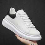 Sneakers Andres unisex con suola chunky, vista posteriore